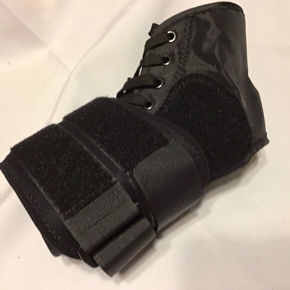 Hely & Weber Large  Lace-Up Ankle Brace Adjustable Hook n Loop Straps - Picture 2 of 7